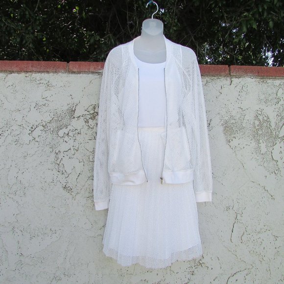 3 piece Calvin Klein white jacket skirt set 10